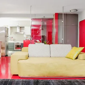 Apartment Metro