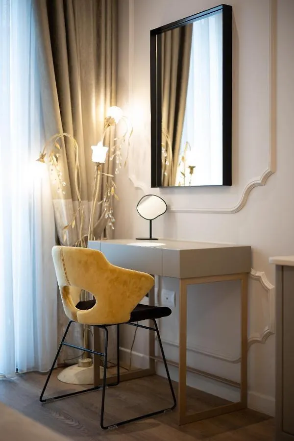 Hotel Boutique Vila 135 Tirana 4*,  Albania