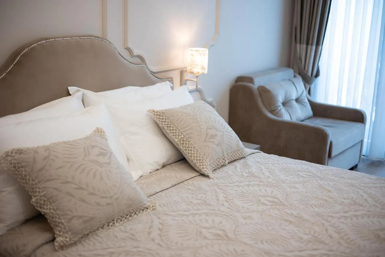 Hotel Boutique Vila 135 Tirana 4*,  Albania