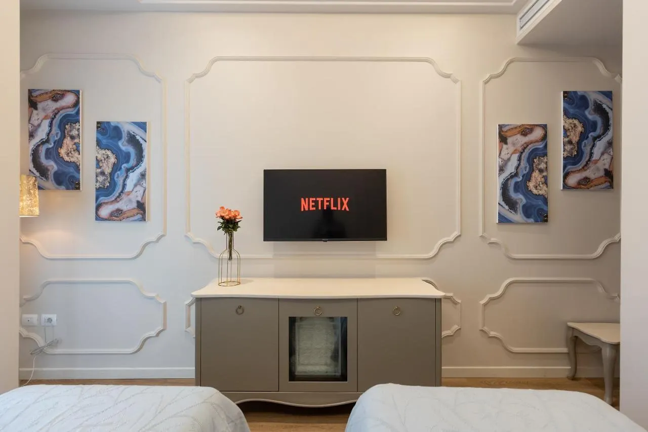Hotel Boutique Vila 135 Tirana 4*,  Albania