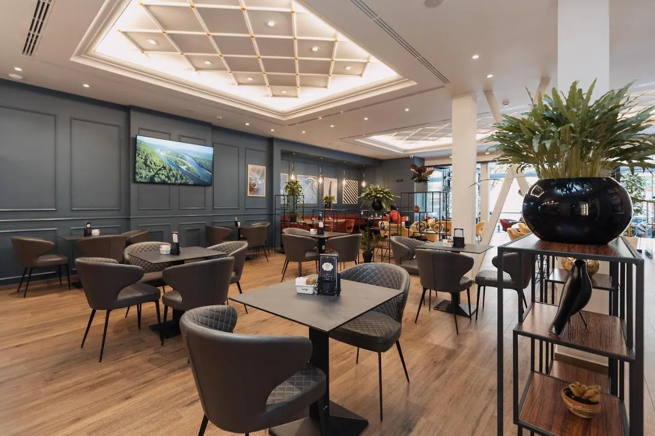 Hotel Boutique Vila 135 Tirana
